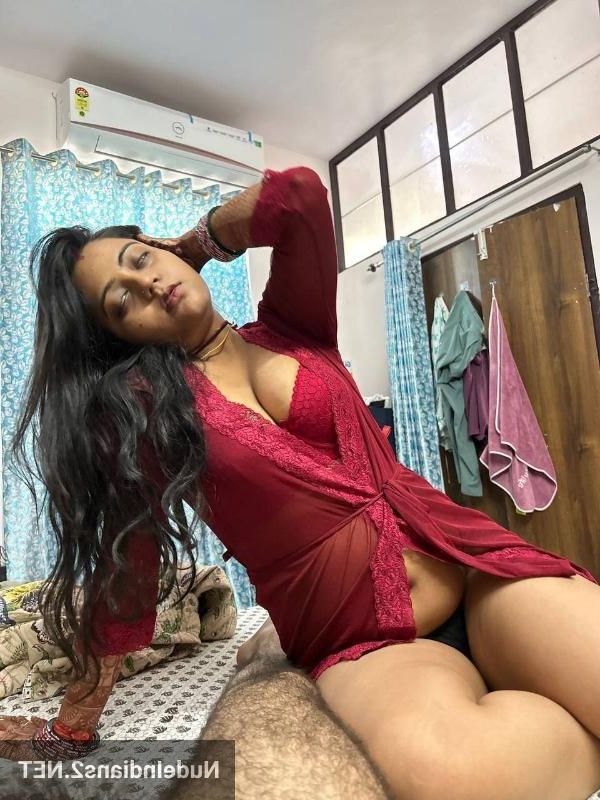 Porn pics of big boobs