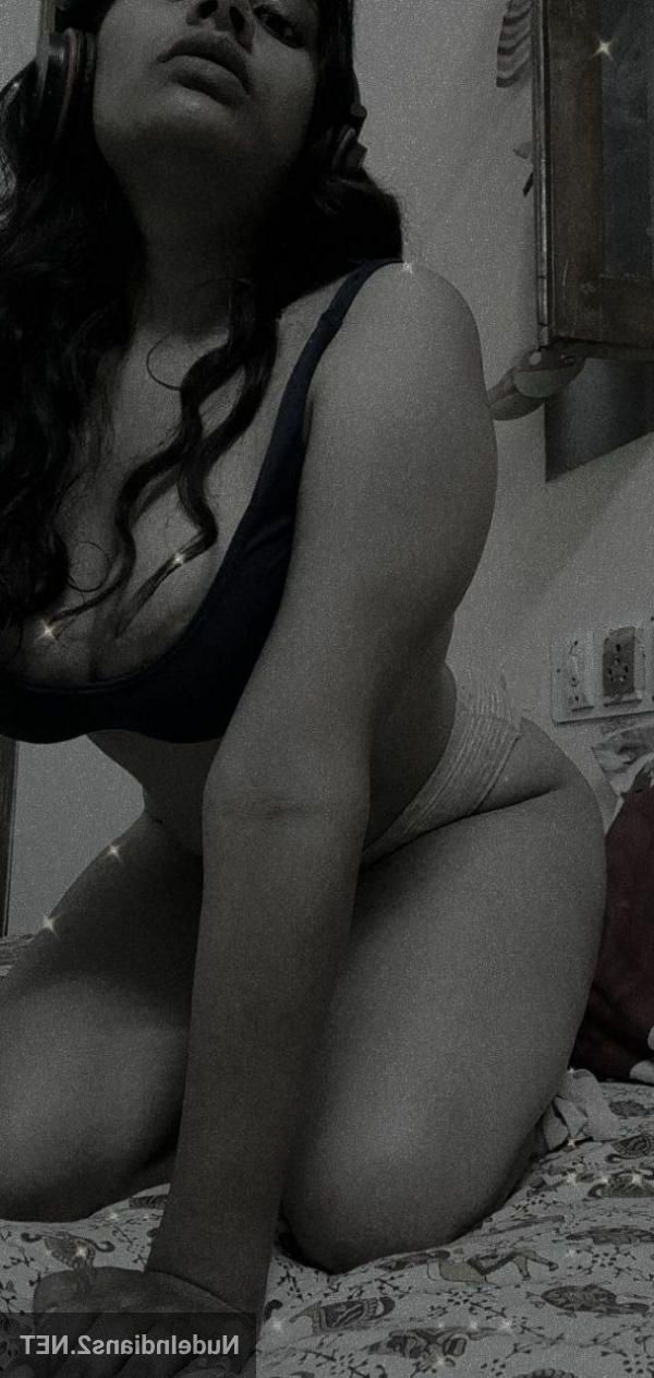 Nude pics bhabhi