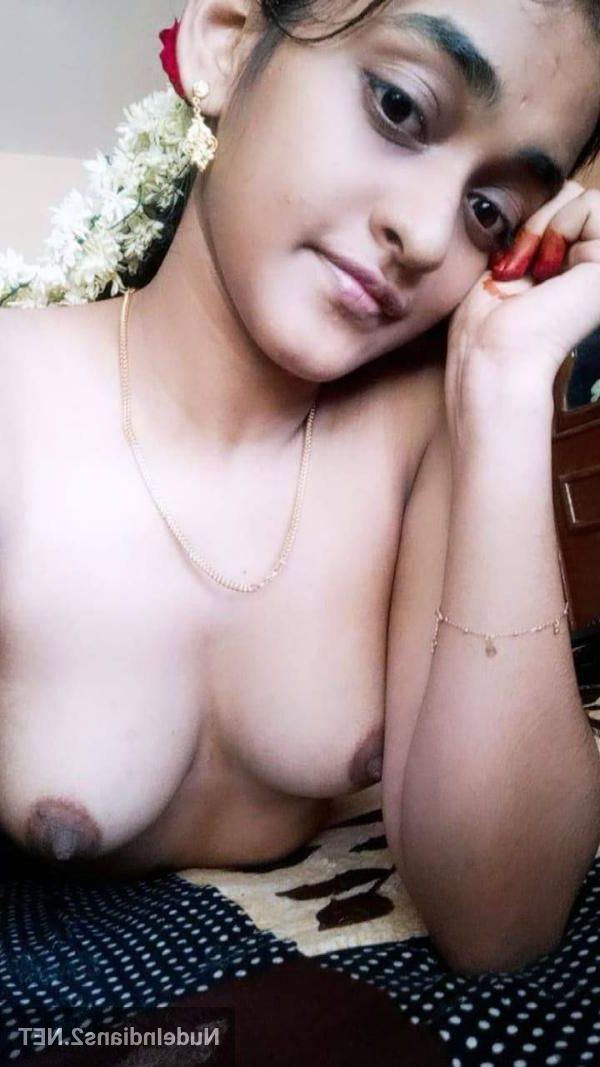 Nude desi girls photo