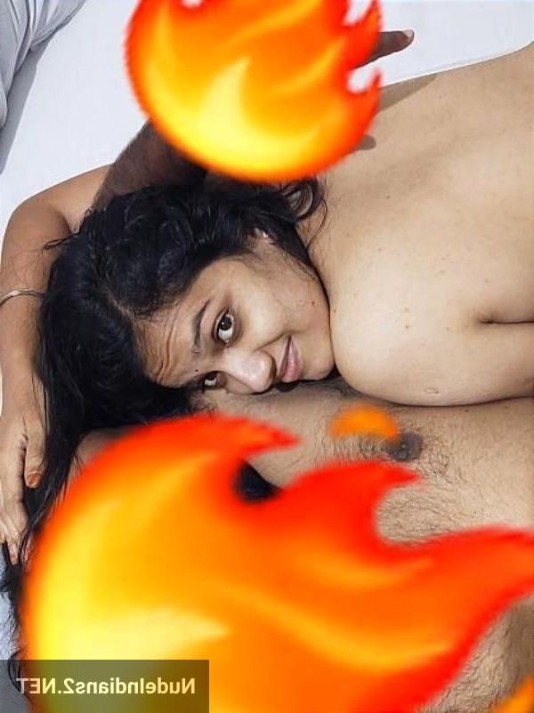 Nude selfie pix