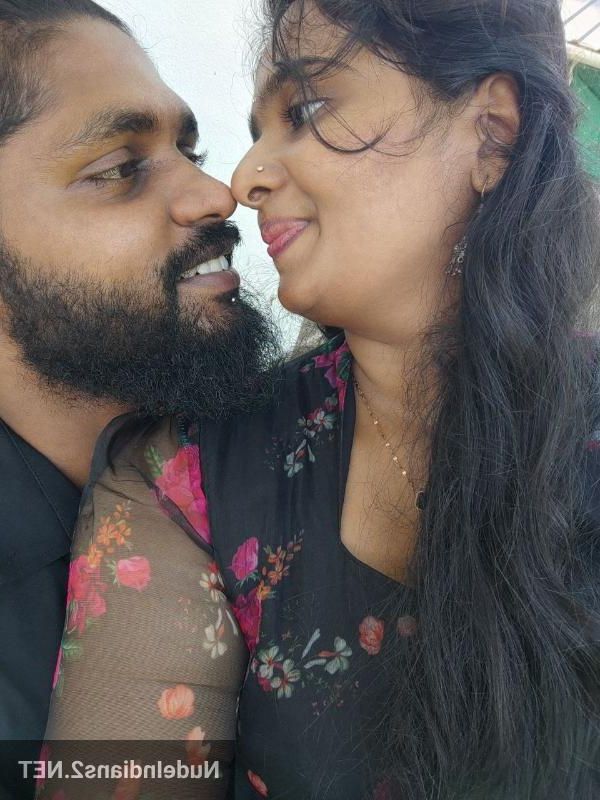 Viral Malayali Big Wifeboobs